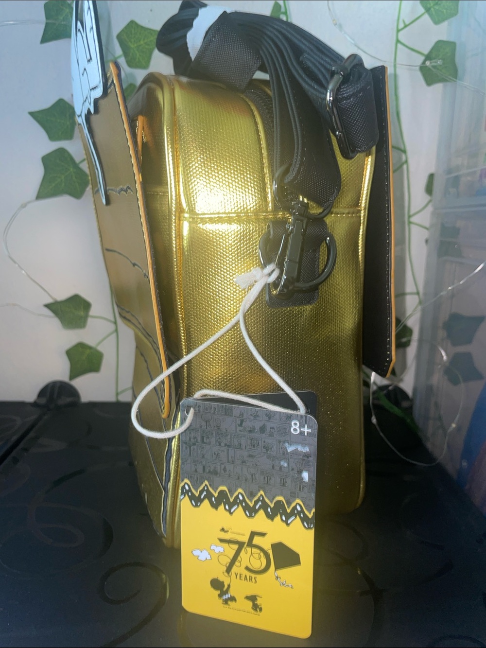 Loungefly Peanuts 75th Anniversary Crossbody Bag - Picture 2 of 6